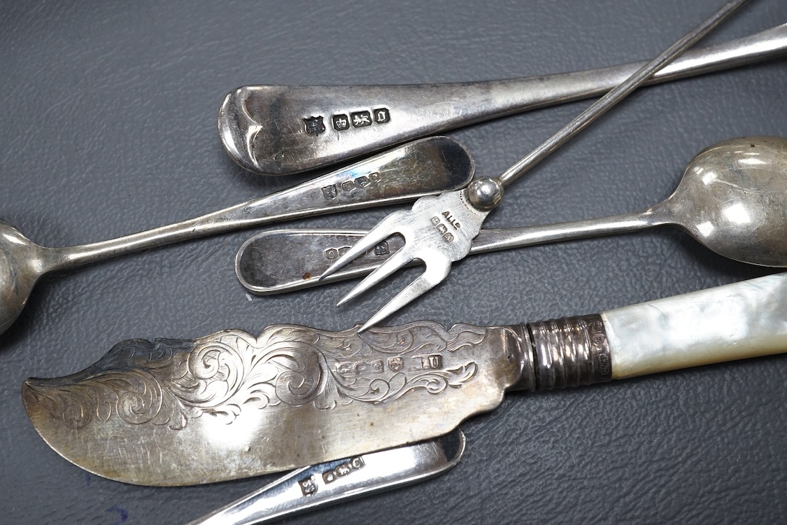 A collection silver to include a modern commemorative Britannia standard dish, cased, a cased set of six George VI teaspoons and other sundry flatware.